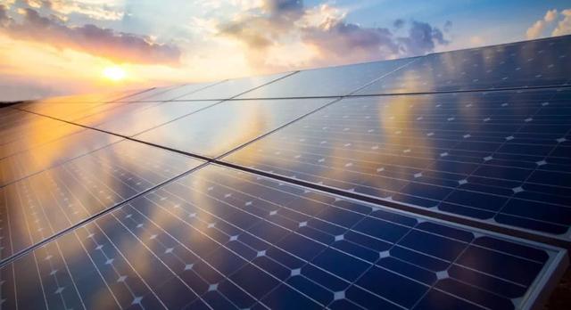 中國分布式光伏發電等可再生能源迎高速增長(圖2) 中國分布式光伏發電等可再生能源迎高速增長(圖2)